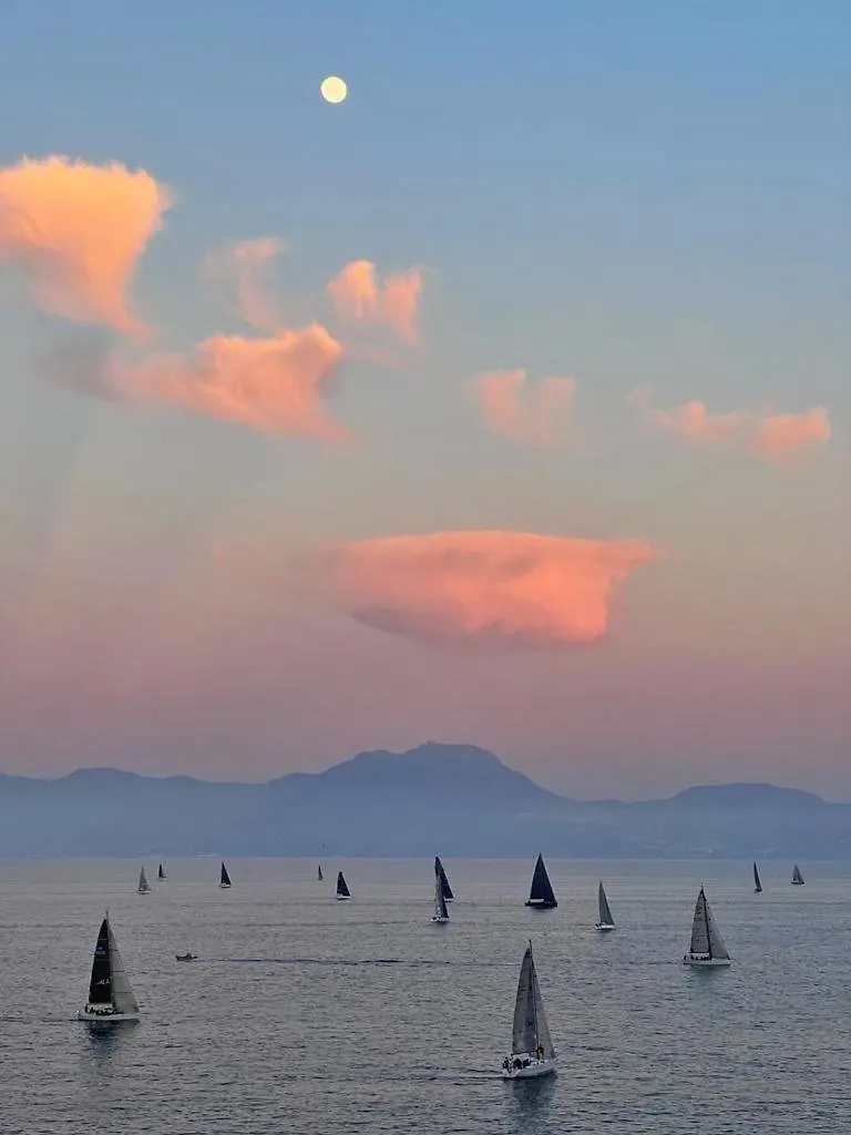 Casa Parthenope, A Window On The Sea Apartment Naples
